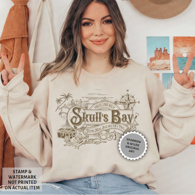 Skull's Bay | Throne of Glass Sweatshirt