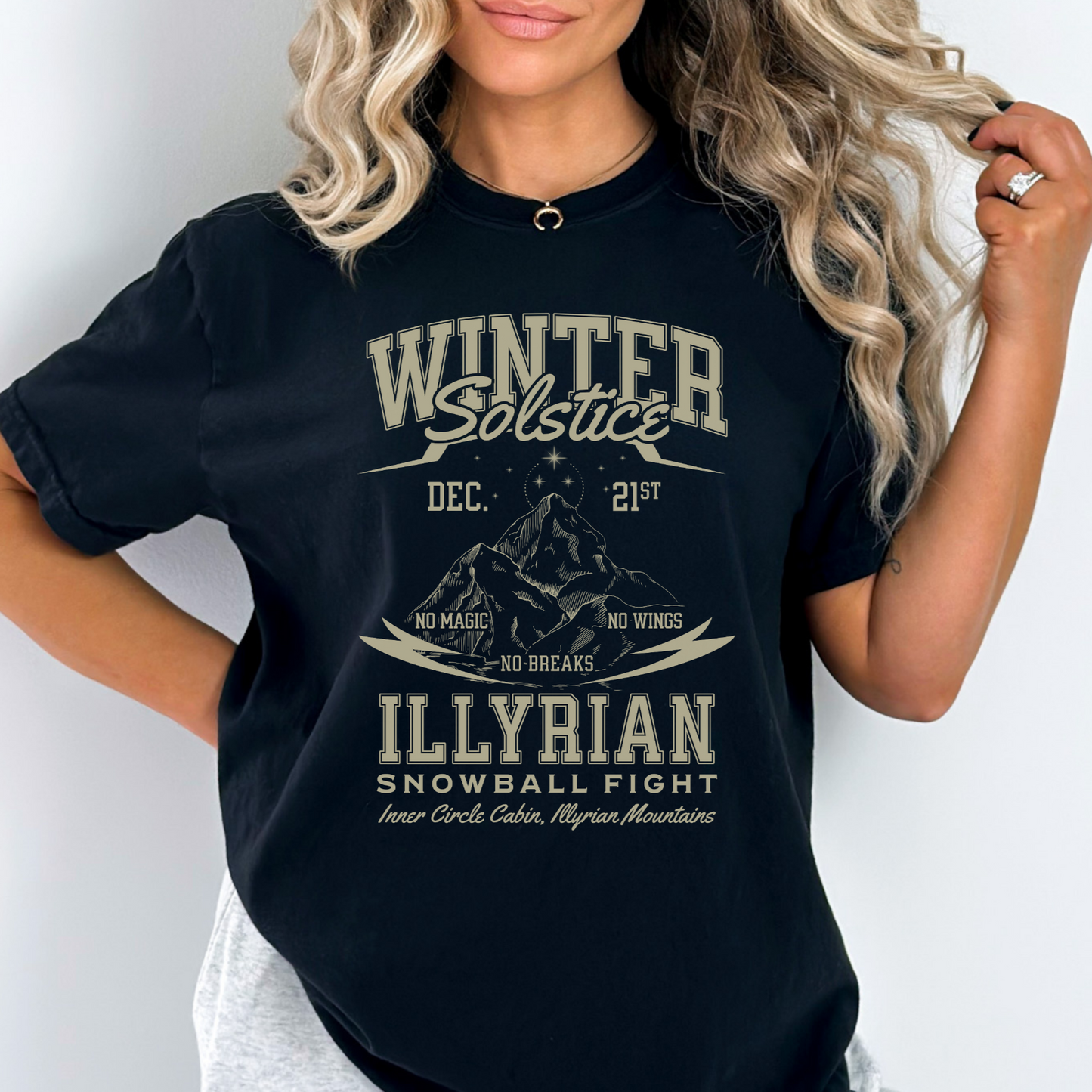 Illyrian Snowball Fight | ACOTAR T-Shirt